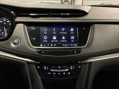 2024 Cadillac XT5 Luxury