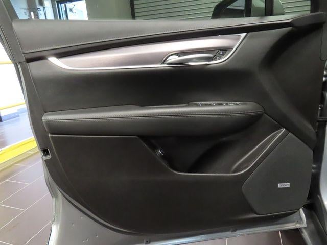 2023 Cadillac XT5 Luxury