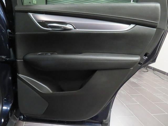 2017 Cadillac XT5 Luxury FWD