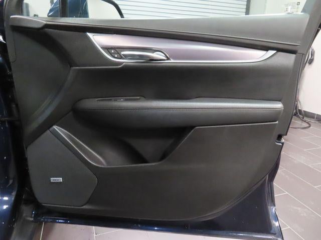 2017 Cadillac XT5 Luxury FWD