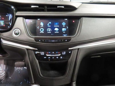 2017 Cadillac XT5 Luxury FWD