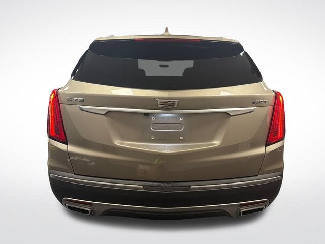 2022 Cadillac XT5 FWD Premium Luxury