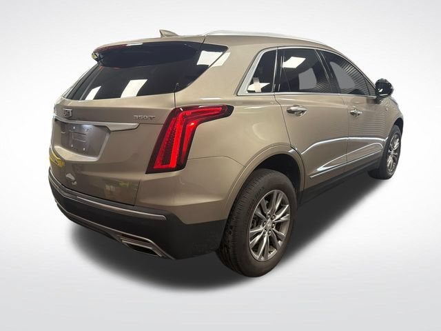 2022 Cadillac XT5 FWD Premium Luxury