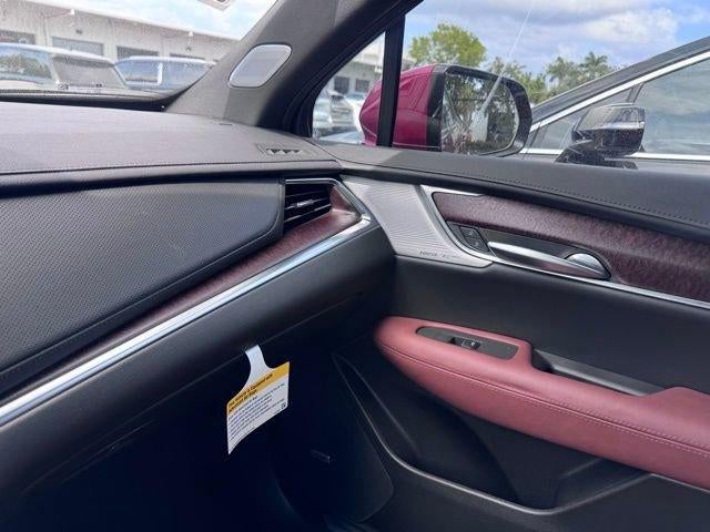 2025 Cadillac XT5 Premium Luxury