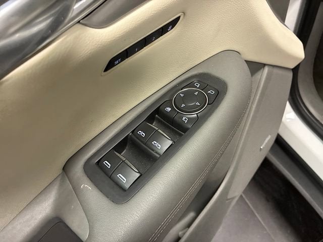 2021 Cadillac XT5 FWD Premium Luxury