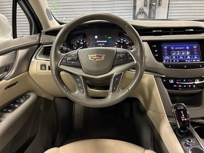 2021 Cadillac XT5 FWD Premium Luxury