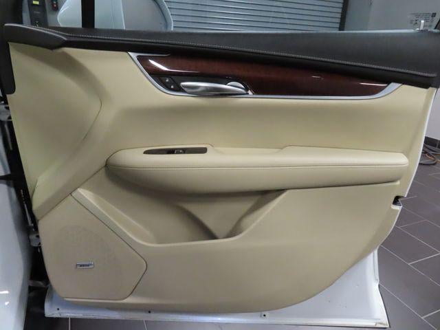 2018 Cadillac XT5 Luxury FWD