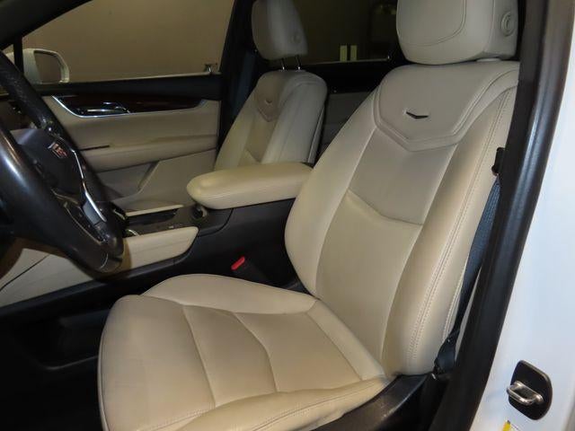 2018 Cadillac XT5 Luxury FWD