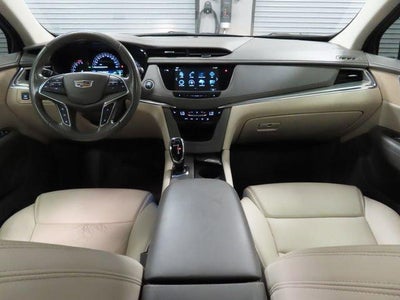 2019 Cadillac XT5 Luxury FWD