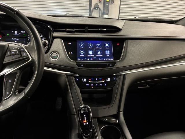 2022 Cadillac XT5 Premium Luxury
