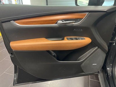 2020 Cadillac XT5 Premium Luxury