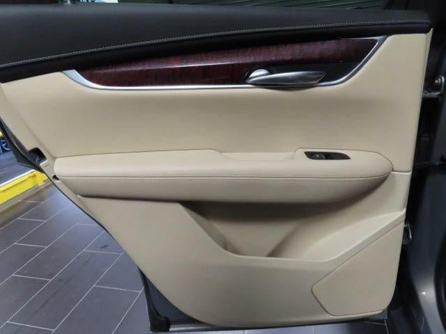 2019 Cadillac XT5 Luxury FWD