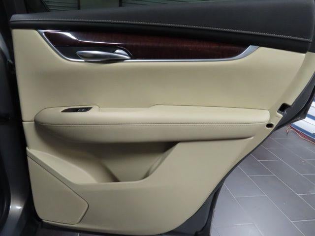 2019 Cadillac XT5 Luxury FWD