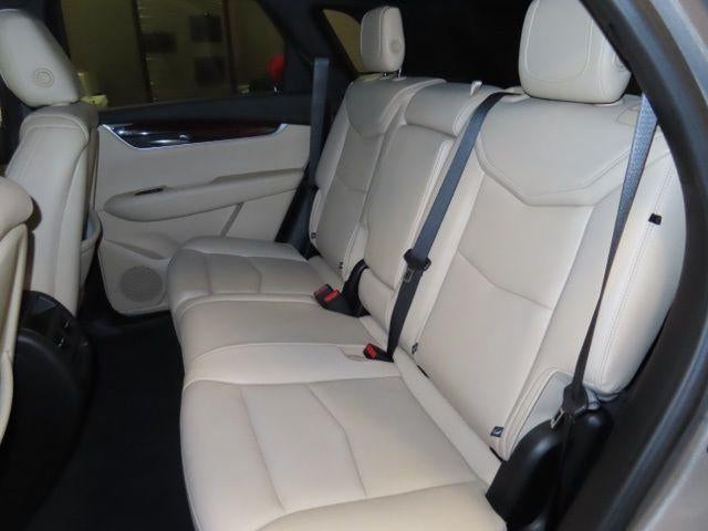 2019 Cadillac XT5 Luxury FWD