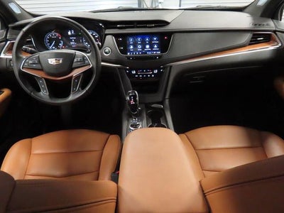 2023 Cadillac XT5 Premium Luxury