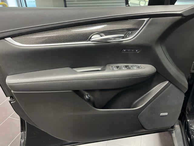 2021 Cadillac XT5 Sport