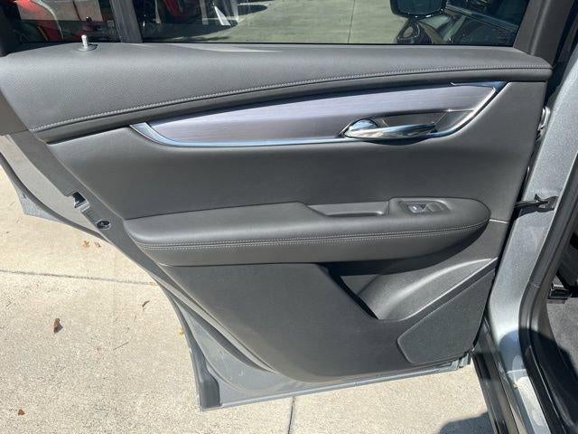 2025 Cadillac XT6 Luxury