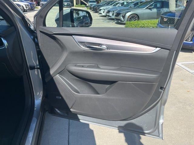 2025 Cadillac XT6 Luxury