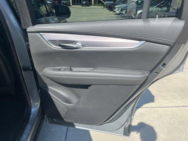 2025 Cadillac XT6 Luxury