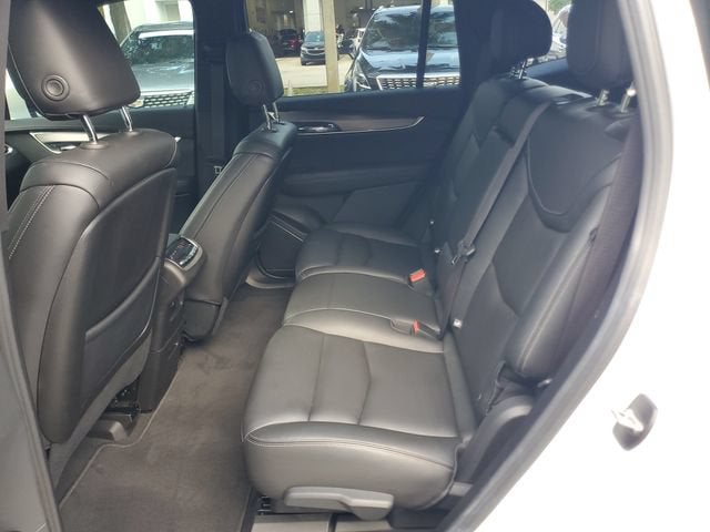 2024 Cadillac XT6 Luxury