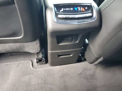 2024 Cadillac XT6 Luxury