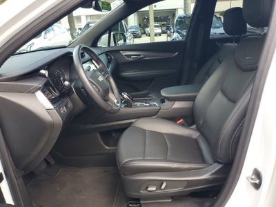 2024 Cadillac XT6 Luxury