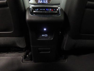 2025 Cadillac XT6 Luxury