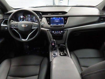 2024 Cadillac XT6 Luxury