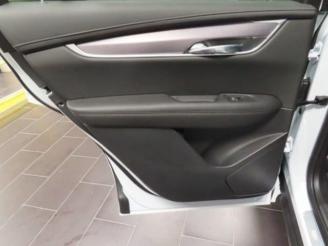 2025 Cadillac XT6 Luxury