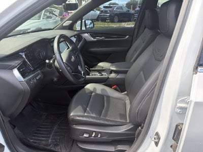 2024 Cadillac XT6 Premium Luxury