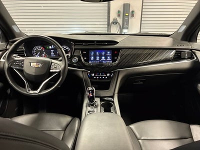 2025 Cadillac XT6 Premium Luxury