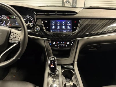 2025 Cadillac XT6 Premium Luxury