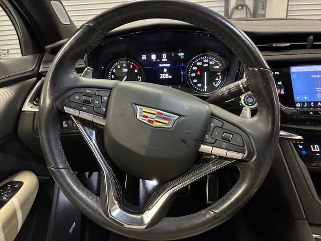 2023 Cadillac XT6 Sport