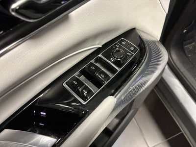 2023 Cadillac LYRIQ Luxury