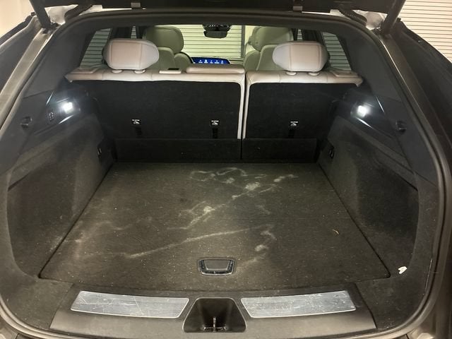 2023 Cadillac LYRIQ Luxury