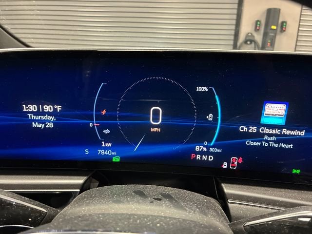 2024 Cadillac LYRIQ Tech