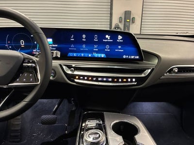 2024 Cadillac LYRIQ Tech