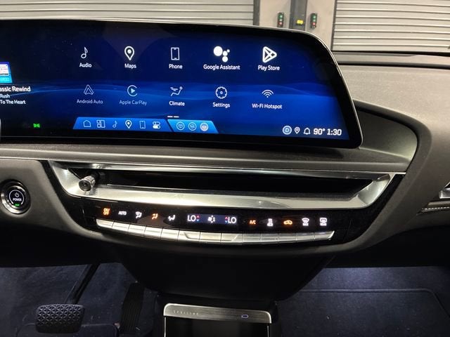 2024 Cadillac LYRIQ Tech