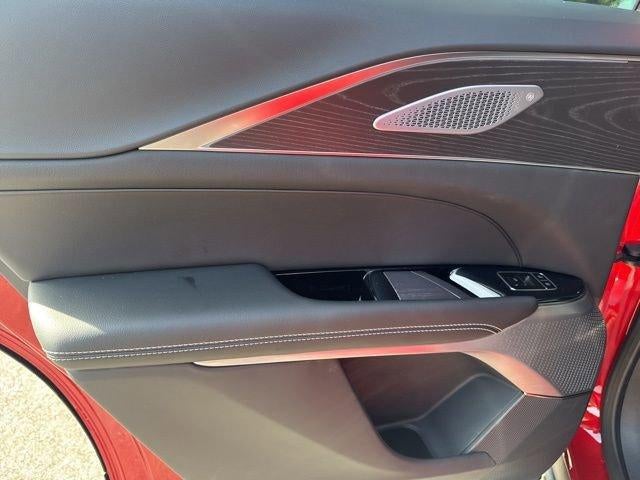 2025 Cadillac LYRIQ Sport 2