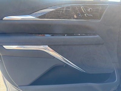 2026 Cadillac ESCALADE IQL Sport