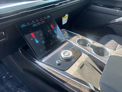 2026 Cadillac ESCALADE IQL Sport