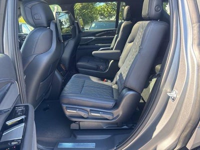 2026 Cadillac ESCALADE IQL Sport