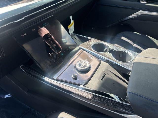 2026 Cadillac ESCALADE IQL Sport