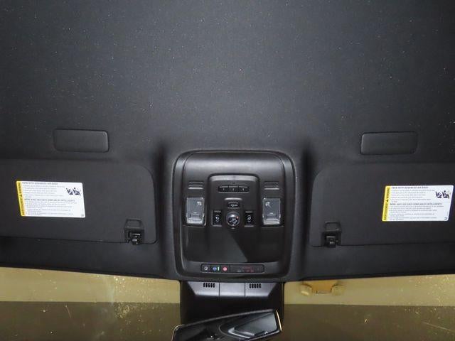 2023 Cadillac Escalade Luxury