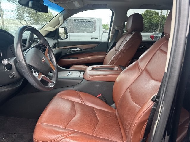 2020 Cadillac Escalade Luxury