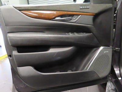 2018 Cadillac Escalade Luxury