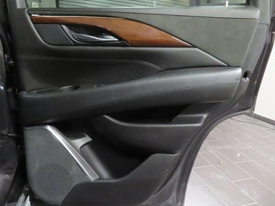 2018 Cadillac Escalade Luxury