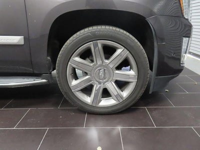 2018 Cadillac Escalade Luxury