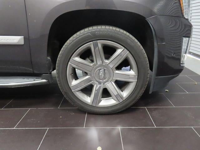 2018 Cadillac Escalade Luxury