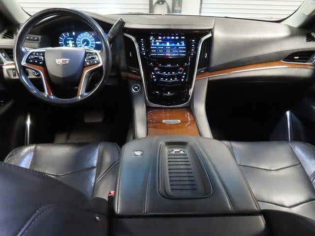2018 Cadillac Escalade Luxury